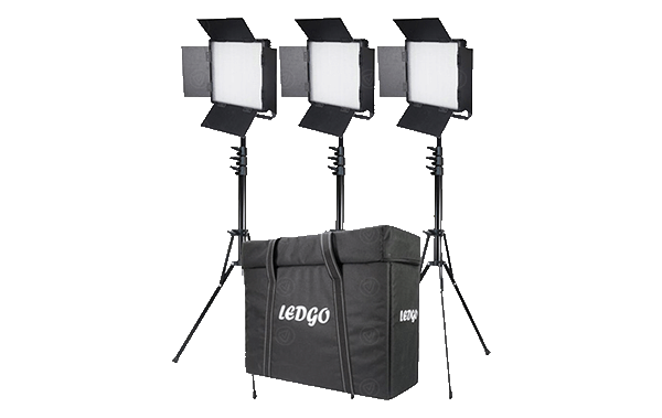 LEDGO 3200k- 5600K Led Panel med stativ og powersupply